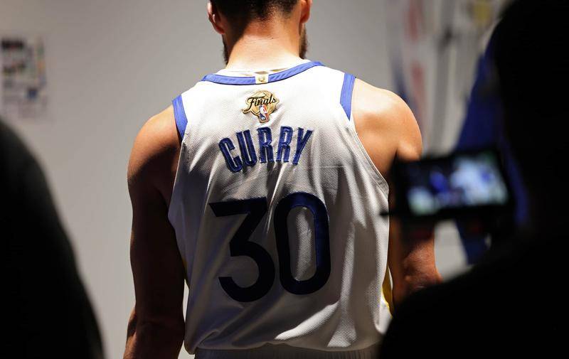 是在现实条 是在现实条